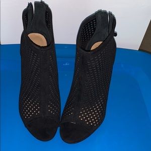 Chinese Laundry heels/sandals